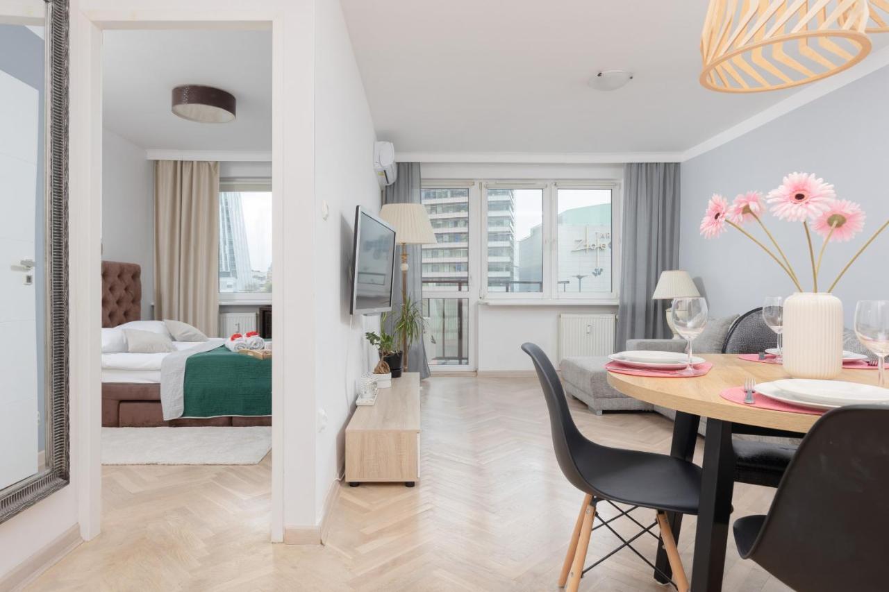 Zlota Apartment Center Of Warsaw By Noclegi Renters Exterior foto
