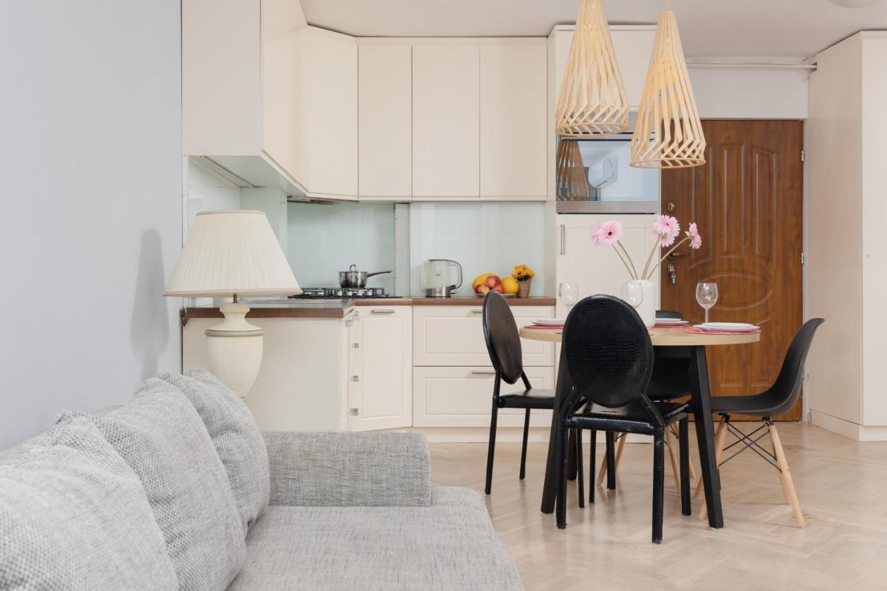 Zlota Apartment Center Of Warsaw By Noclegi Renters Exterior foto